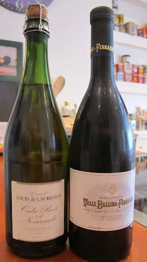 Valle Ballina y Fernandez Sidra Natural 2009 ble vinneren! Men cideren fra Normandie var også god, altså.