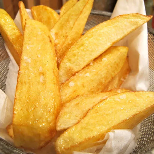 deilige og sprø pommes frites.