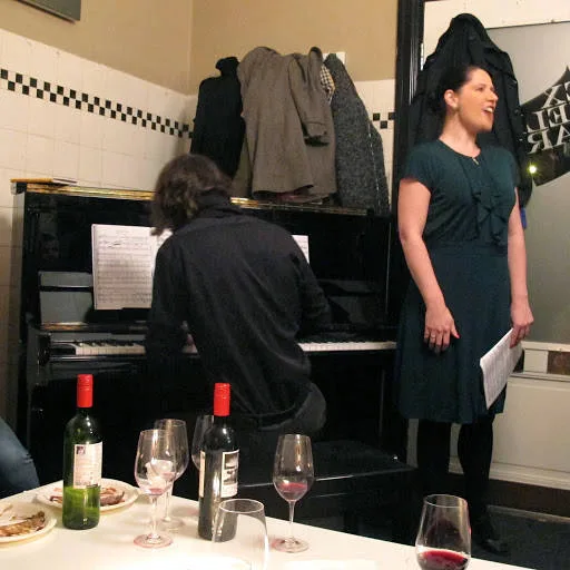 Opera og stor stemning.