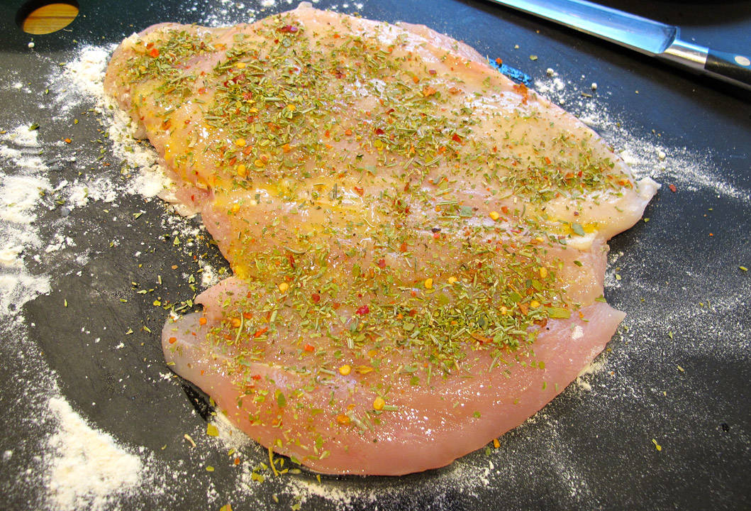 Kylling krydret med urter.