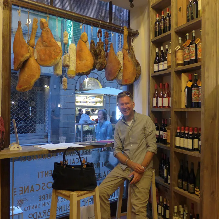 Bordet vårt i vinduet