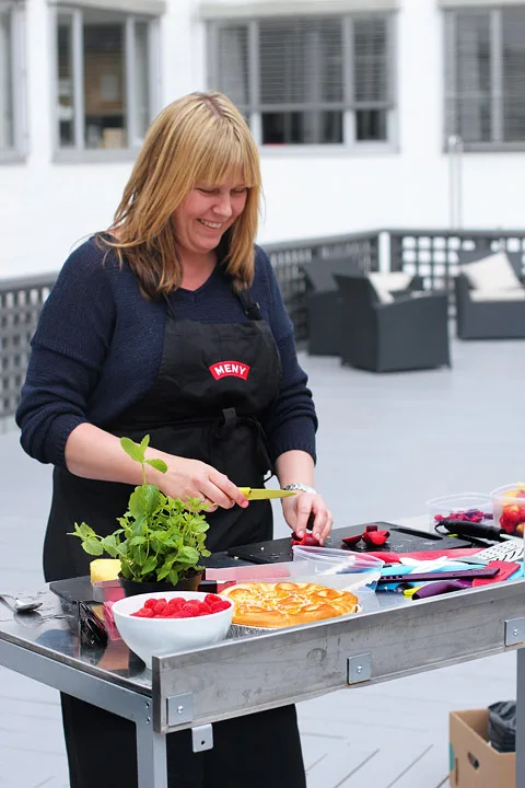 Siri lager dessert på grillen
