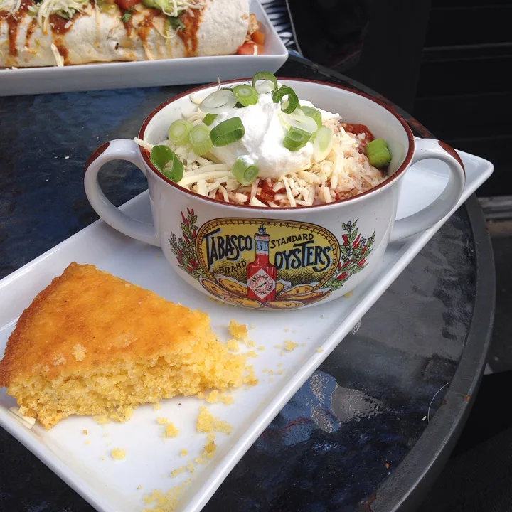 Texan chili med maisbrød