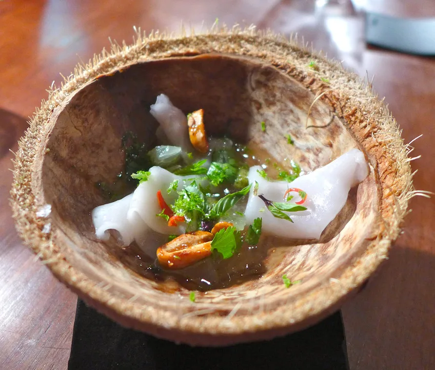 curry av ungkokosnøtt.