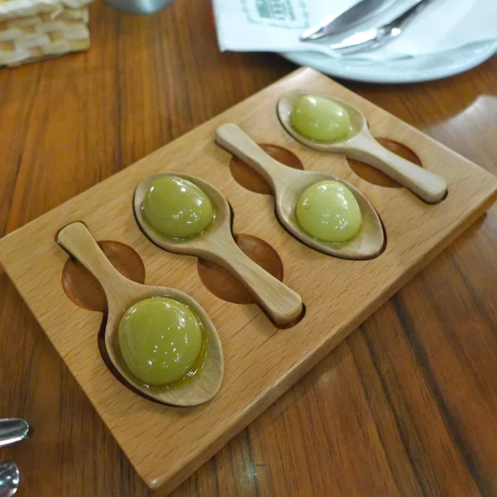 De berømte olivnene med flytende kjerne. Alttid like gøy.