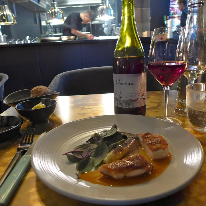 Ikke mye som skiller dette fra en fransk bistro?