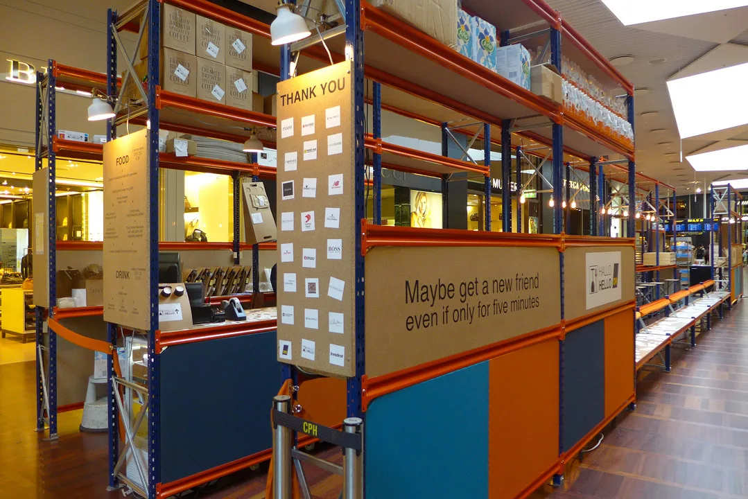 Se etter denne rare konstruksjonen klemt i midtgangen mellom Gucci og Joe and the juice.