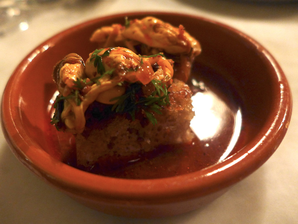 Den beste småretten: Spicy blåskjell på krydderbrød.