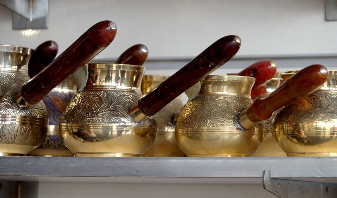 Kaffekanner for arabisk kaffe. Hva er arabisk kaffe? Les her.