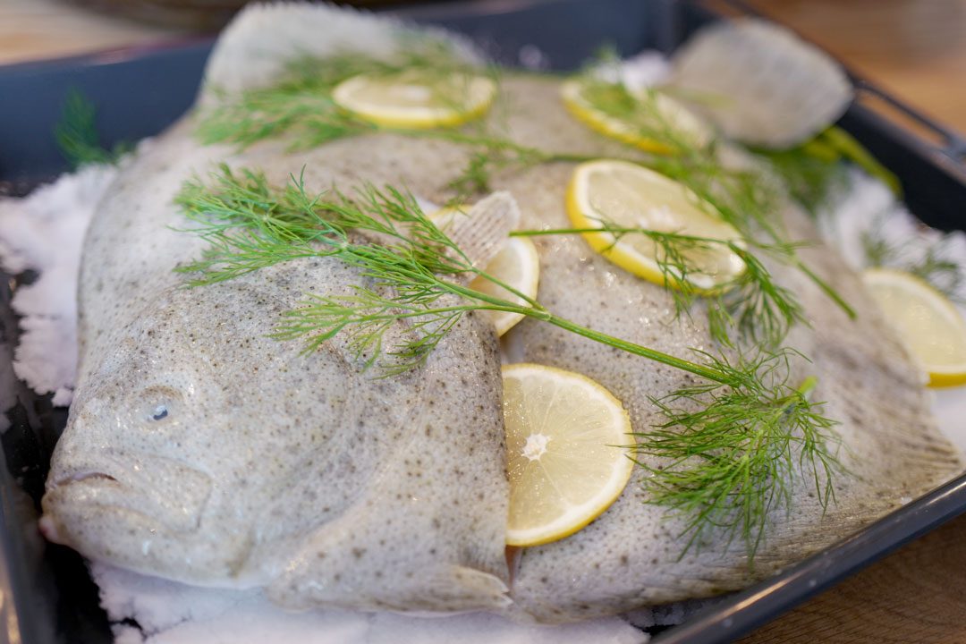 Salt baking av fisk. Foto: Helleskitchen.org